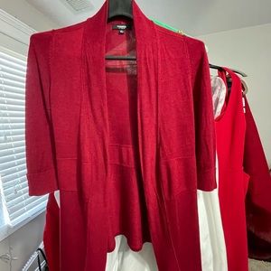 Red lightweight cardigan sz s